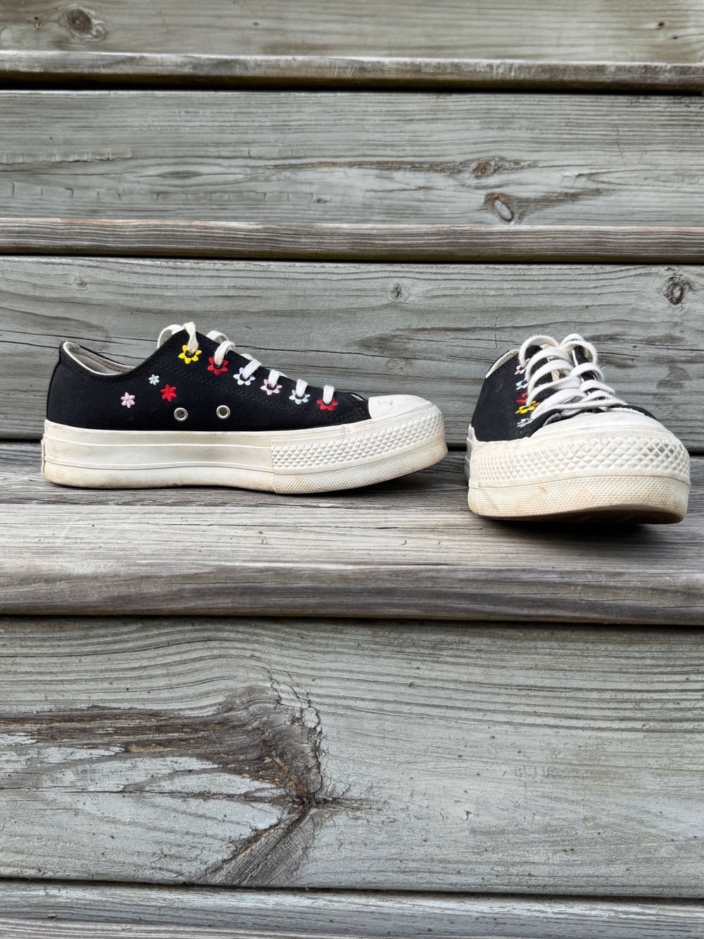 CONVERSE ALL STAR Low Top Platform Sneakers
